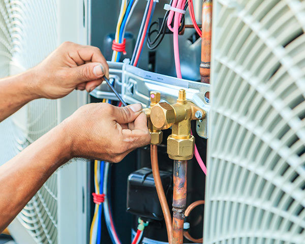 air conditioner installers on the Gold Coast and Brisbane 1